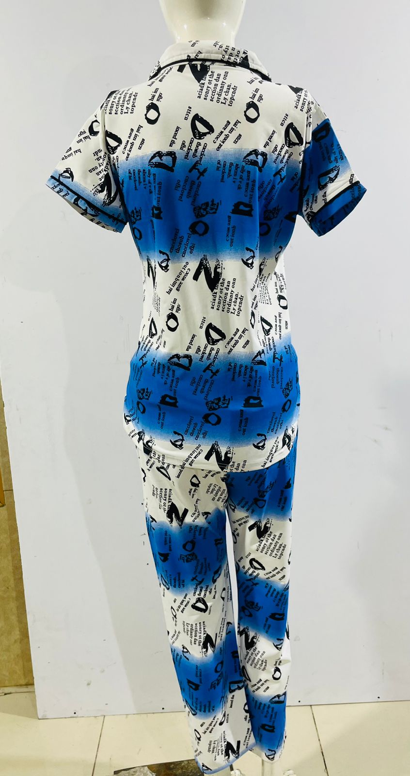 NIGHT SUIT